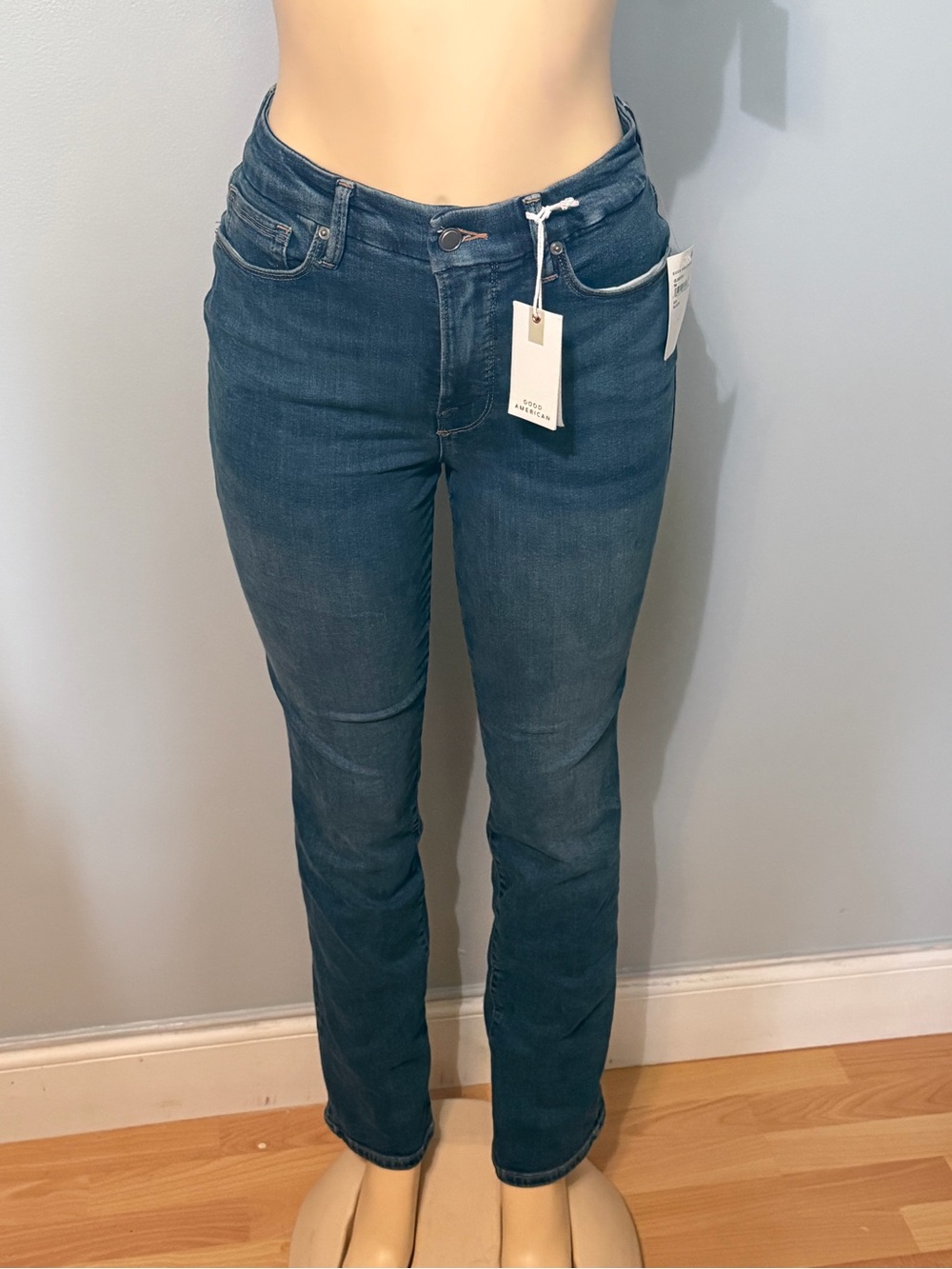 Good American good leg Straight Leg Jeans